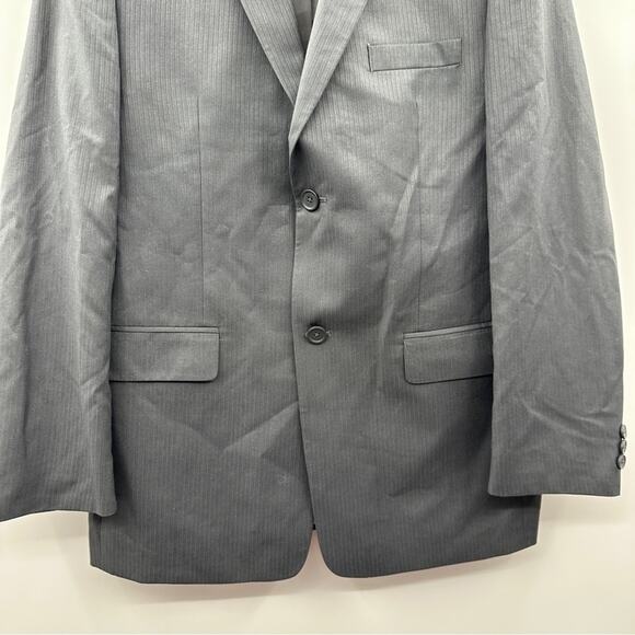 Joseph & Feiss Gray Finely Striped Two Button Long Sleeve Blazer Size 20 - Picture 3 of 10